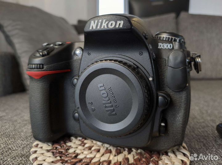 Nikon D300