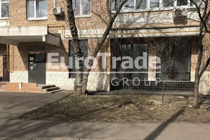 Сдам торговое помещение, 710 м²