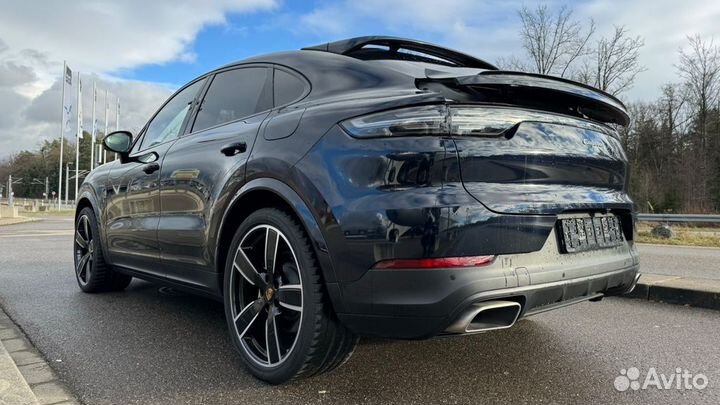 Porsche Cayenne Coupe 3.0 AT, 2022, 7 750 км