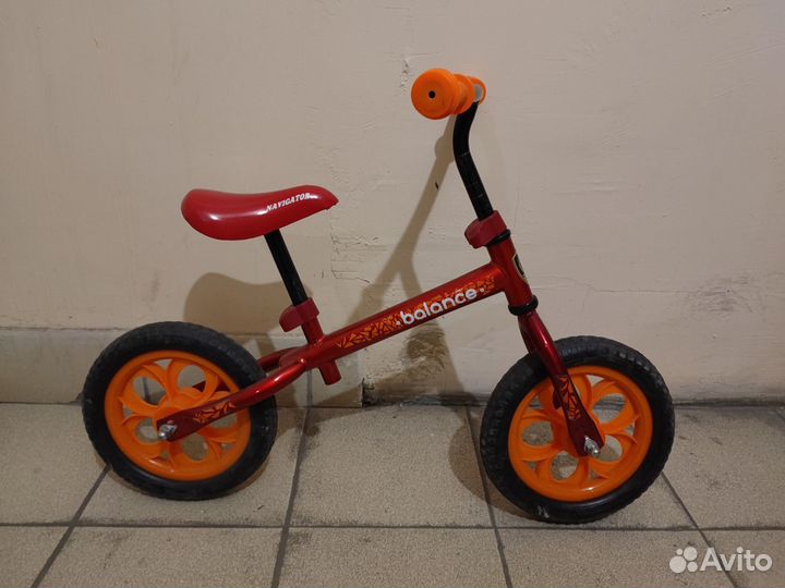 Беговел Navigator