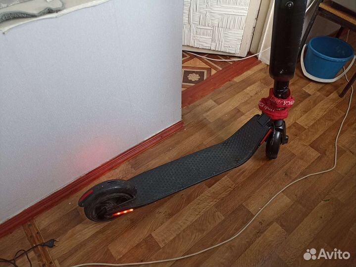 Электросамокат ninebot es2