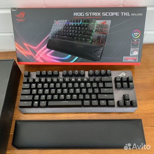 Игровая клавиатура Asus ROG Strix Scope tkl deluxe