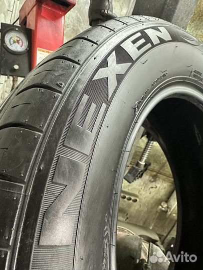 Nexen N'Fera SU1 215/60 R16