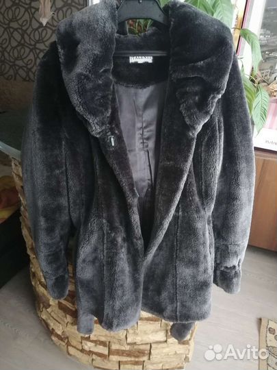 Шуба из искусственного меха