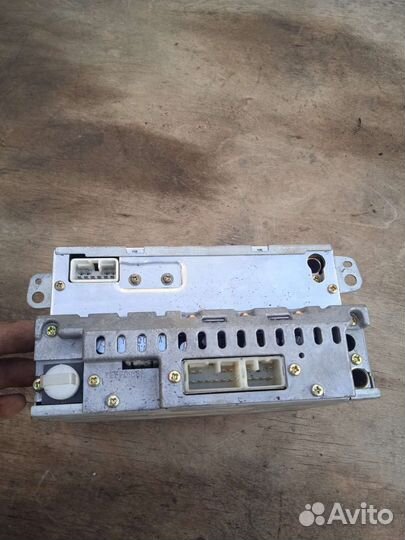 Магнитола Toyota Carina AT192