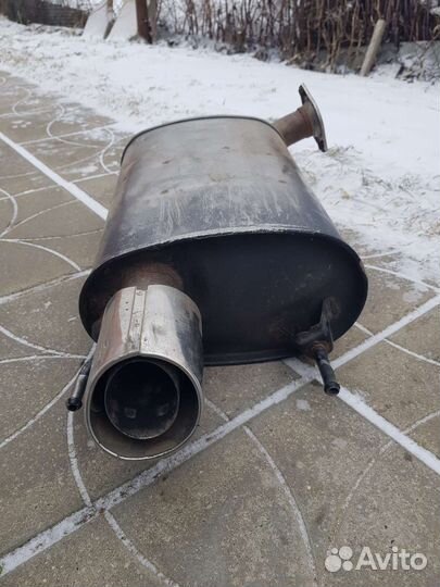 Глушитель правый Toyota Camry V50