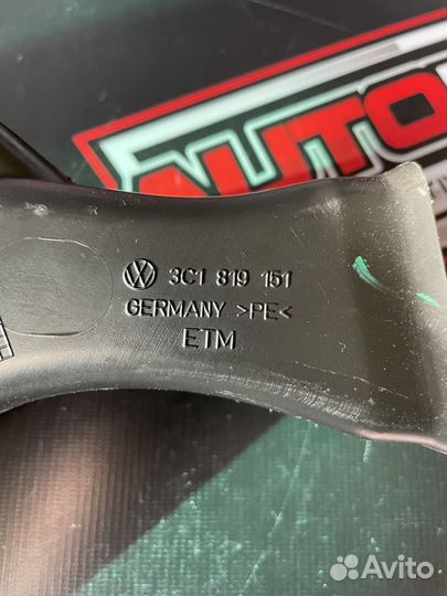 Воздуховод левый Volkswagen Passat CC