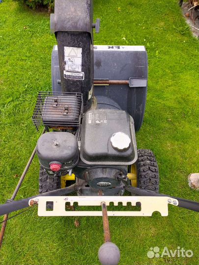 Снегоуборочная машина