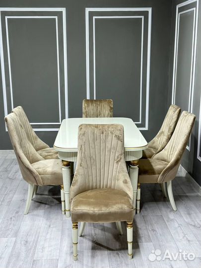 Комплект стол и стулья. Оплата при получении