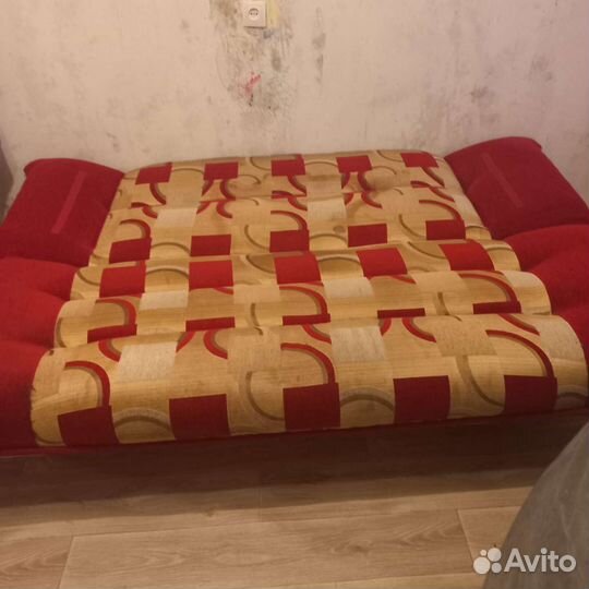 Диван и 2 кресла