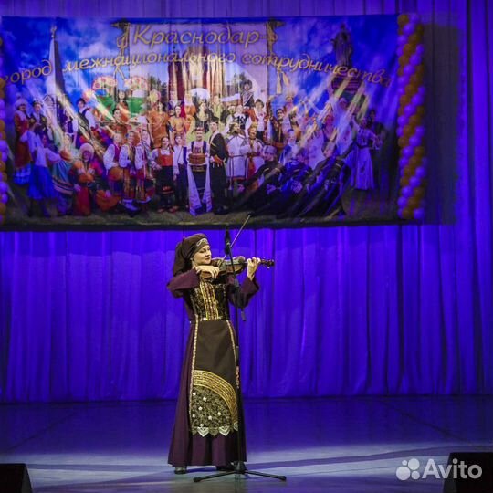 Скрипка на праздник, обучение игре на скрипке