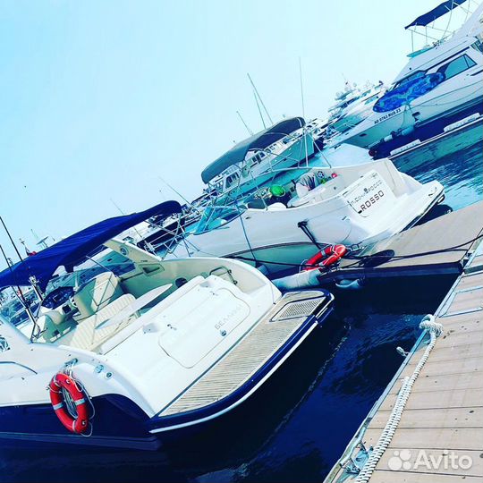 Катер Maxum 2500 SCR