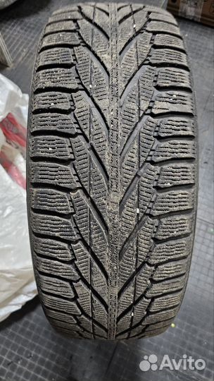 Nokian Tyres Hakkapeliitta R2 SUV 235/60 R18 107R