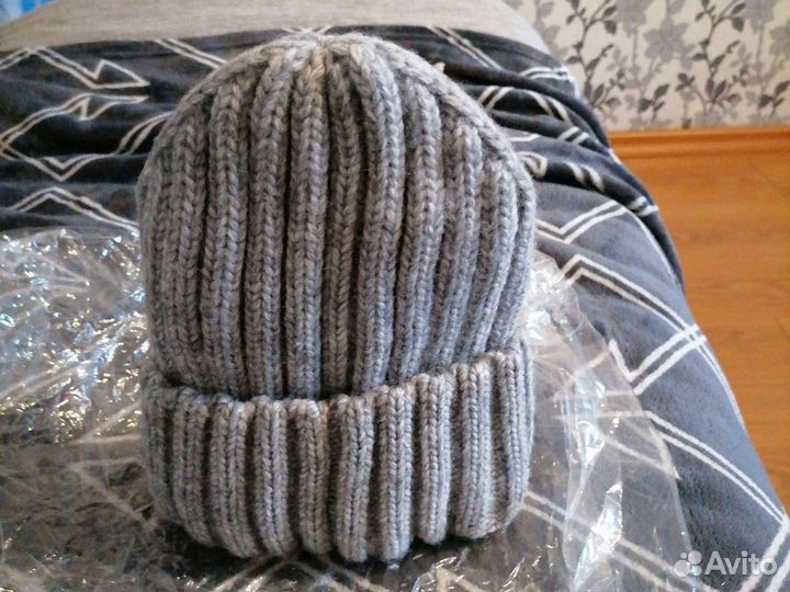 Шапка вязанная женская