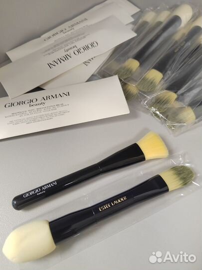 Кисть для макияжа Giorgio Armani, Estee Lauder