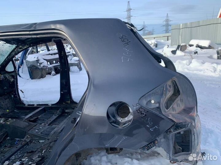 Крыло заднее левое Toyota Auris