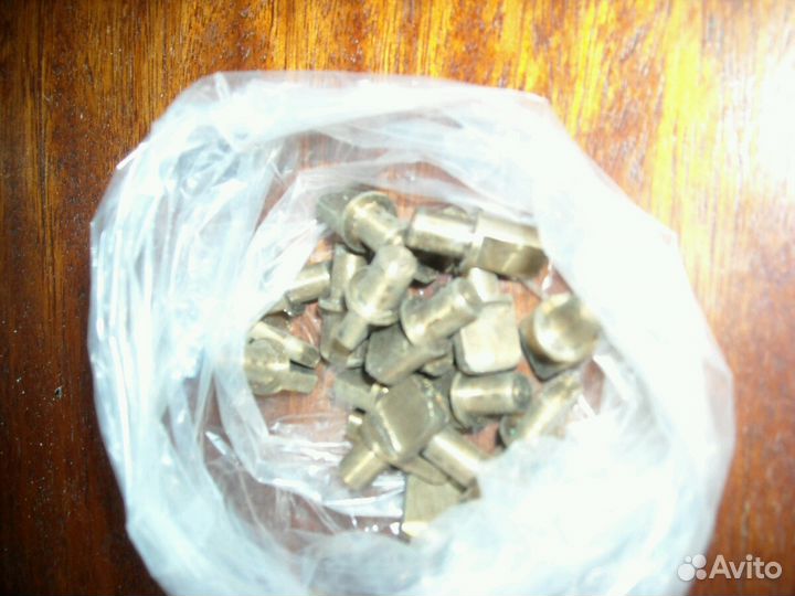 Фурнитура мебельная.Разная