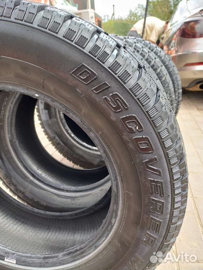 R16 Cooper Discoverer M+S 215/70, PCD 24x500 DIA 472