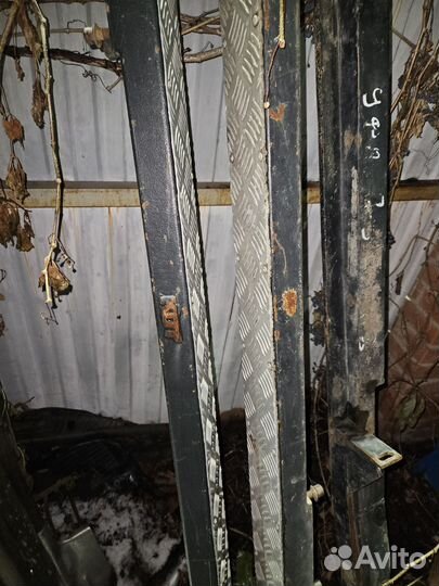 Силовые пороги Toyota land cruiser 105,80