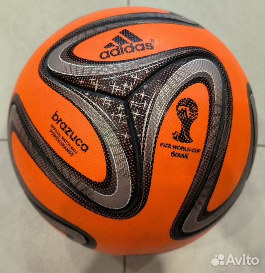 Мяч футбольный adidas brazuca powerorange