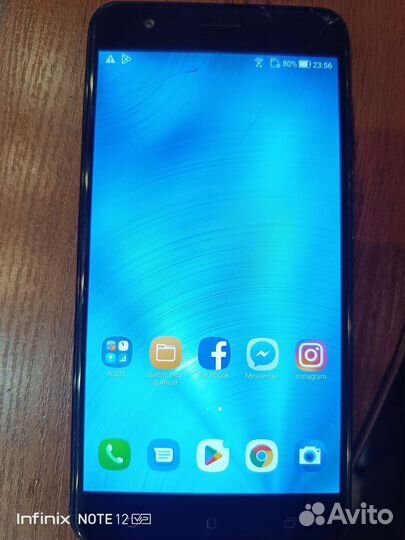Телефон asus ZE553KL