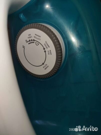 2 утюга Scarlett (Скарлетт)