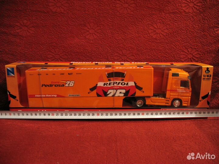 Коллекционная модель машины Mersedes Benz N27