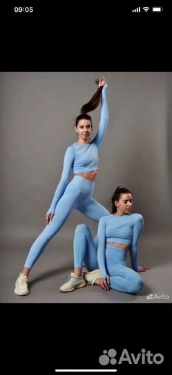 Костюм для спорта йоги женский