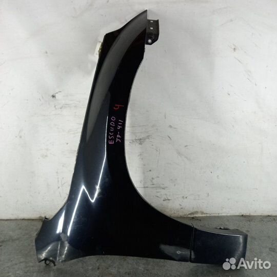 Крыло переднее правое Suzuki Grand Vitara