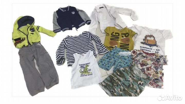 Пакет одежды на мальчика размер 104