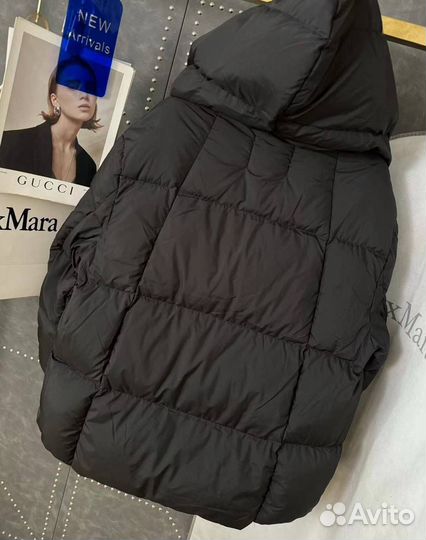 Max Mara пуховик женский