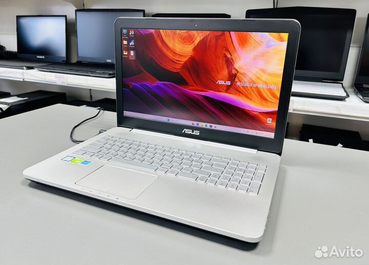 Игровой Ноутбук Asus на i7-6700 с GTX 960M