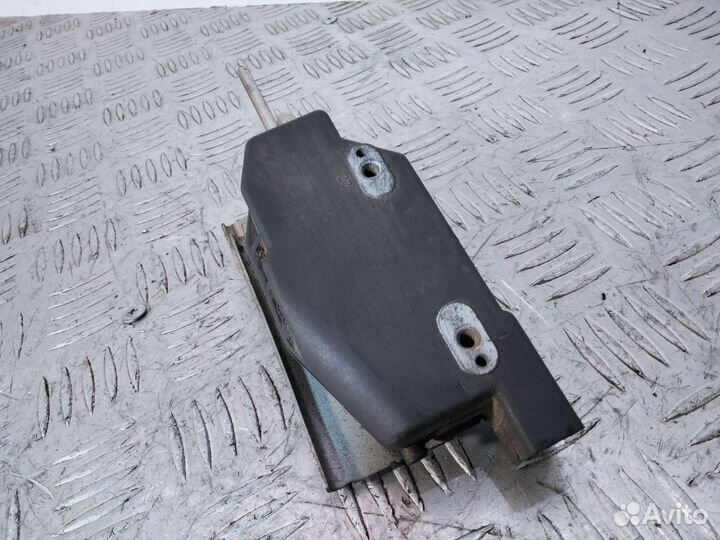 Активатор лючка бака Opel Vectra B