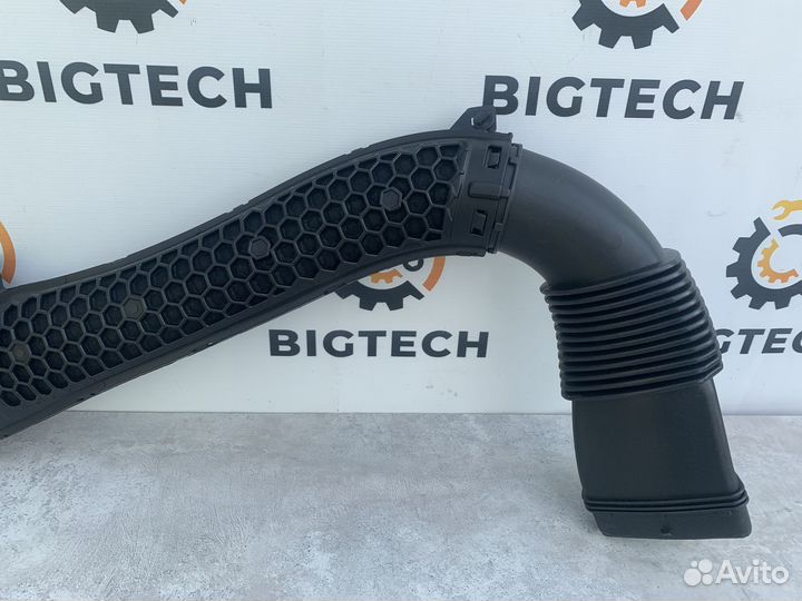 Патрубок воздушного фильтра Mercedes A2740901000