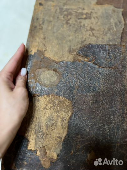 Старинные антикварные книги