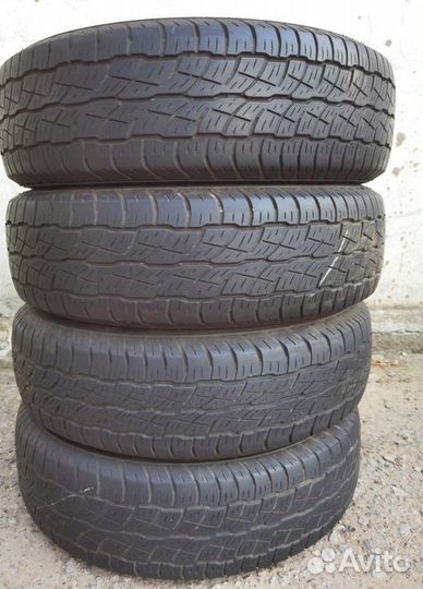 Bridgestone Dueler H/T 687 215/70 R16 99H