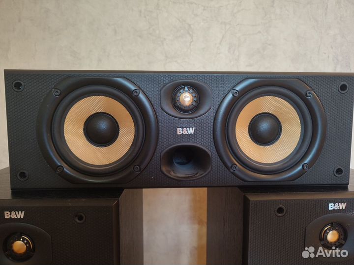 Комплект акустики Bowers & Wilkins DM 602 и CC6