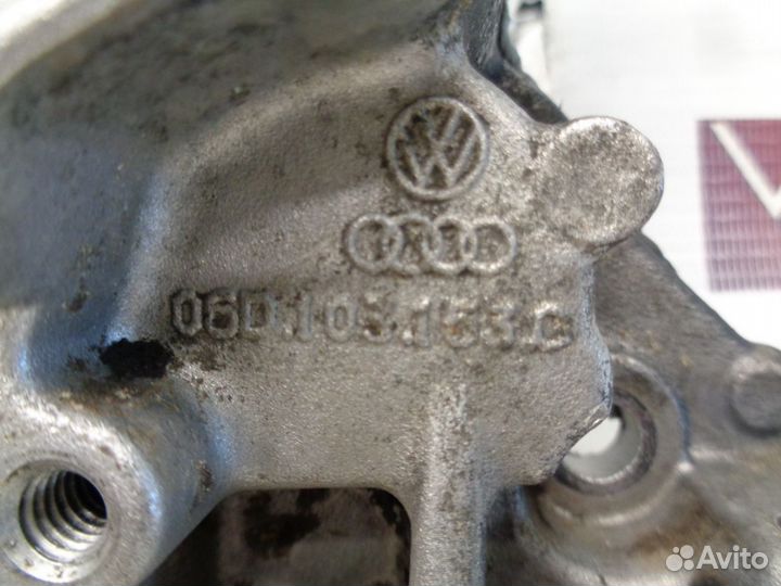 Крышка двигателя передняя VAG VW 2.0 tfsi BWT