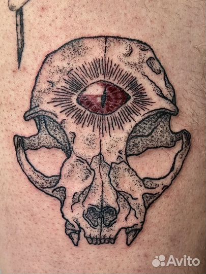 Тату и пирсинг мастер