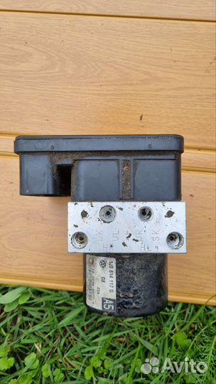 Блок управления абс шкода Октавия тур