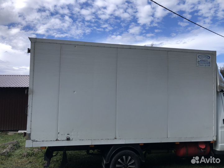 Изотермический фургон на газель сендвич