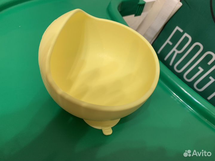 Тарелка детская на присоске силиконовая