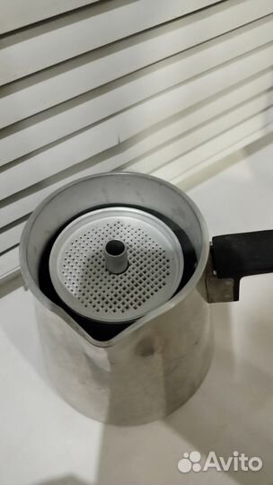 Гейзерная кофеварка