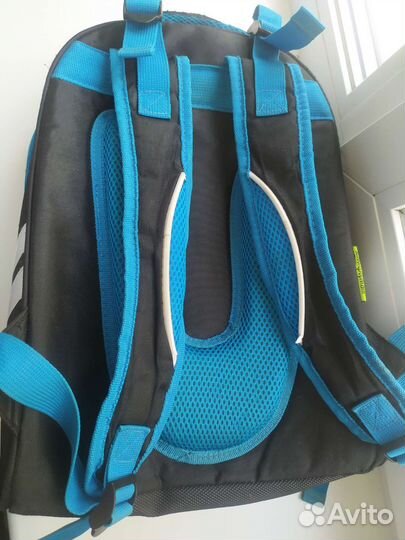 Рюкзак школьный для мальчика 1-2 класс