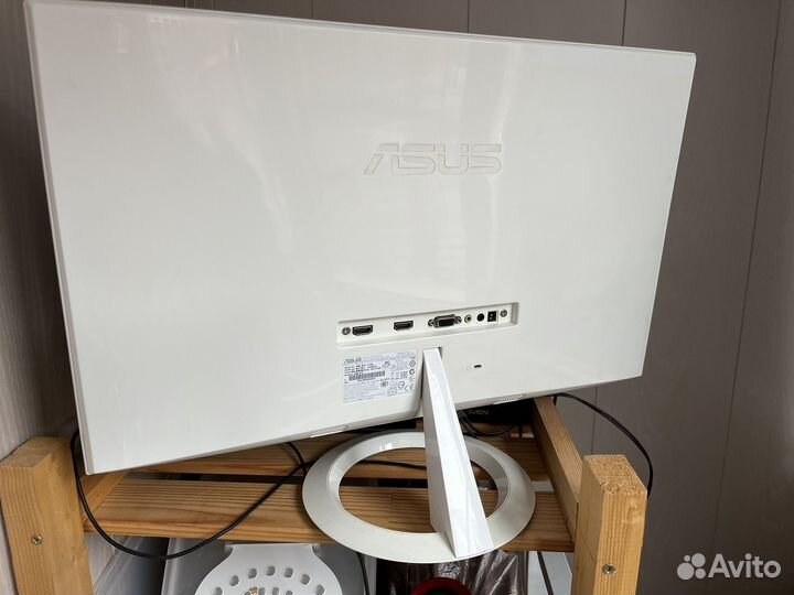 Монитор Asus 24 vx239