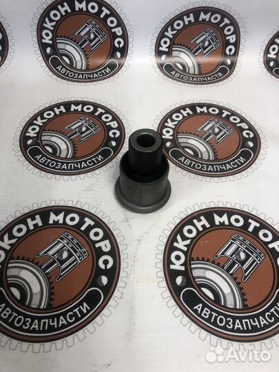 Сайлентблок рычага передней подвески Nissan