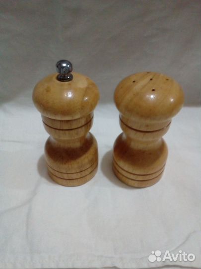 Наборы для специй и сервировки стола