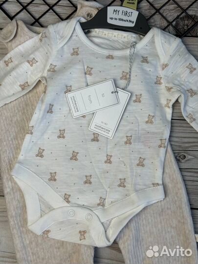 Комплект полукомбинезон и бодиmothercare, 56 см