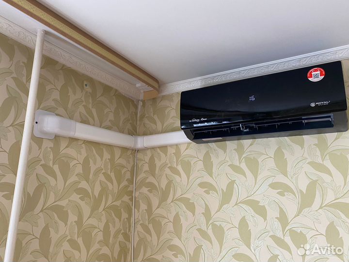 Дизайнерская Сплит-система Royal Clima attica