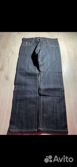 Широкие джинсы southpole